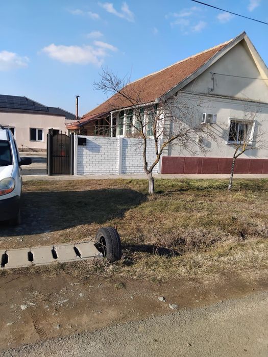 Vand casa la 15 km de Timisoara