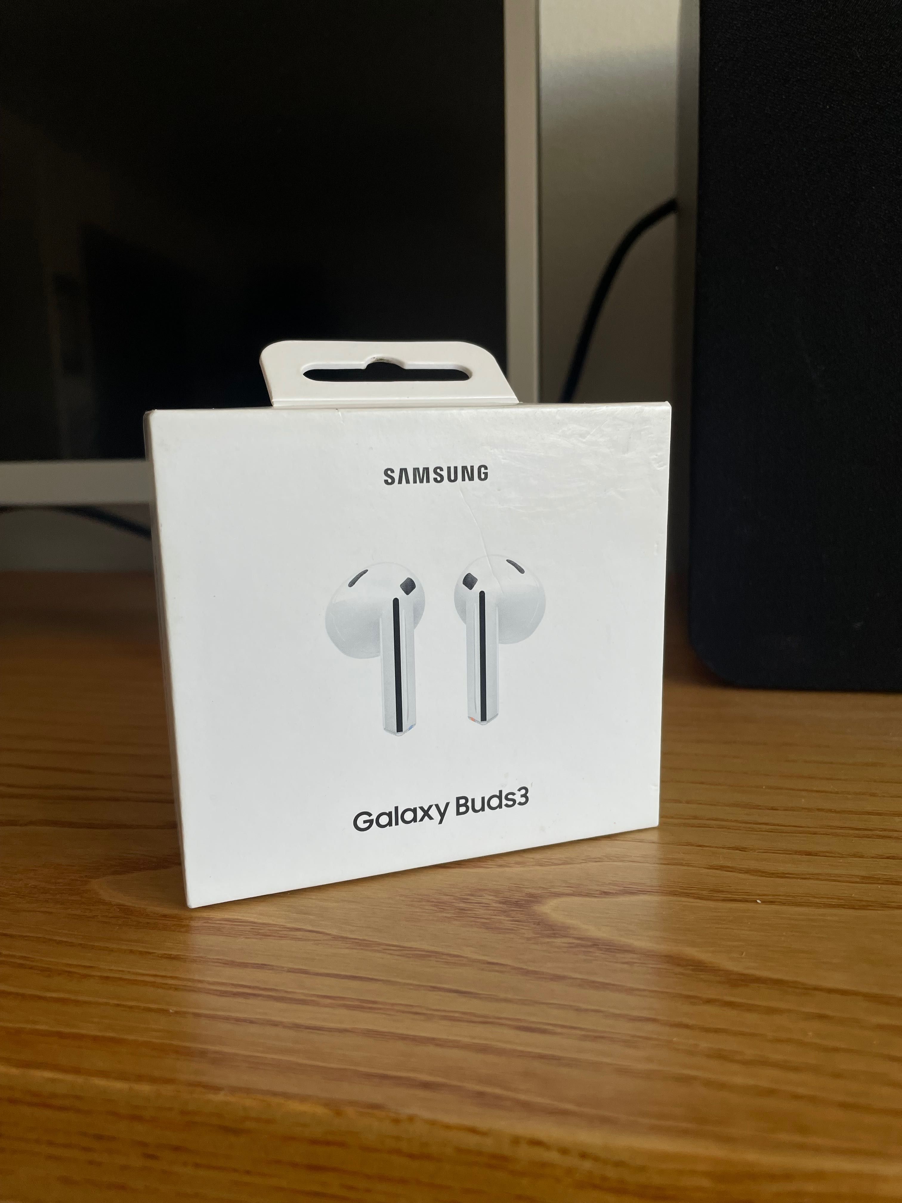 Слушалки Galaxy Buds3