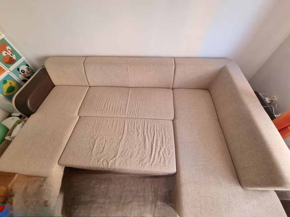 Coltar/canapea extensibila in forma de U, 12 locuri