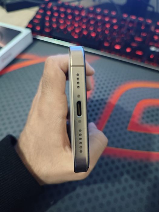 iPhone 16 Pro Max 256 LLA 100% Desert rang Komplekt sotiladi