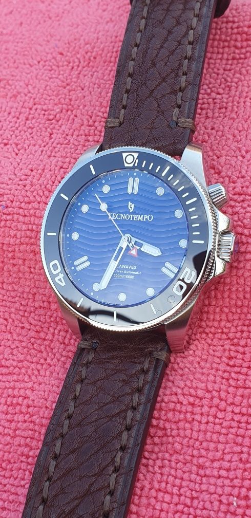 Ceas TECNOTEMPO SeaWaves 500M WR Automatic Limited Edition - 500 de bu