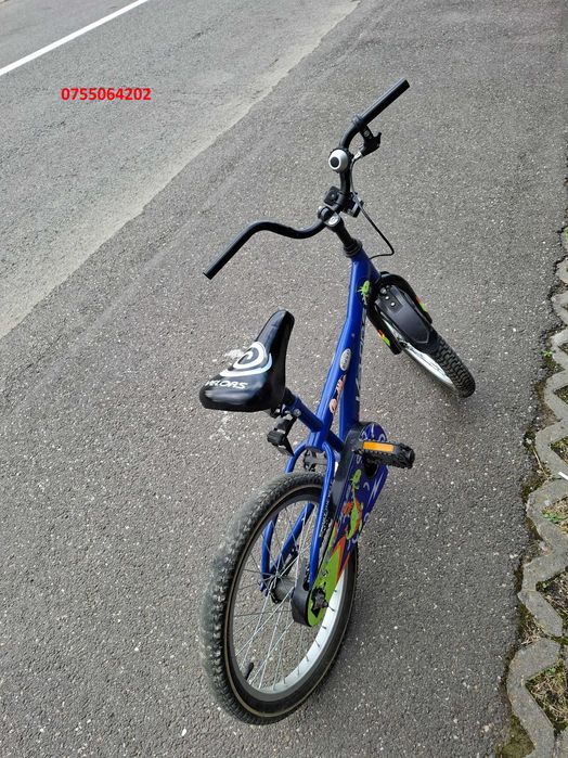 Vand bicicleta pentru copii 6-9 ani