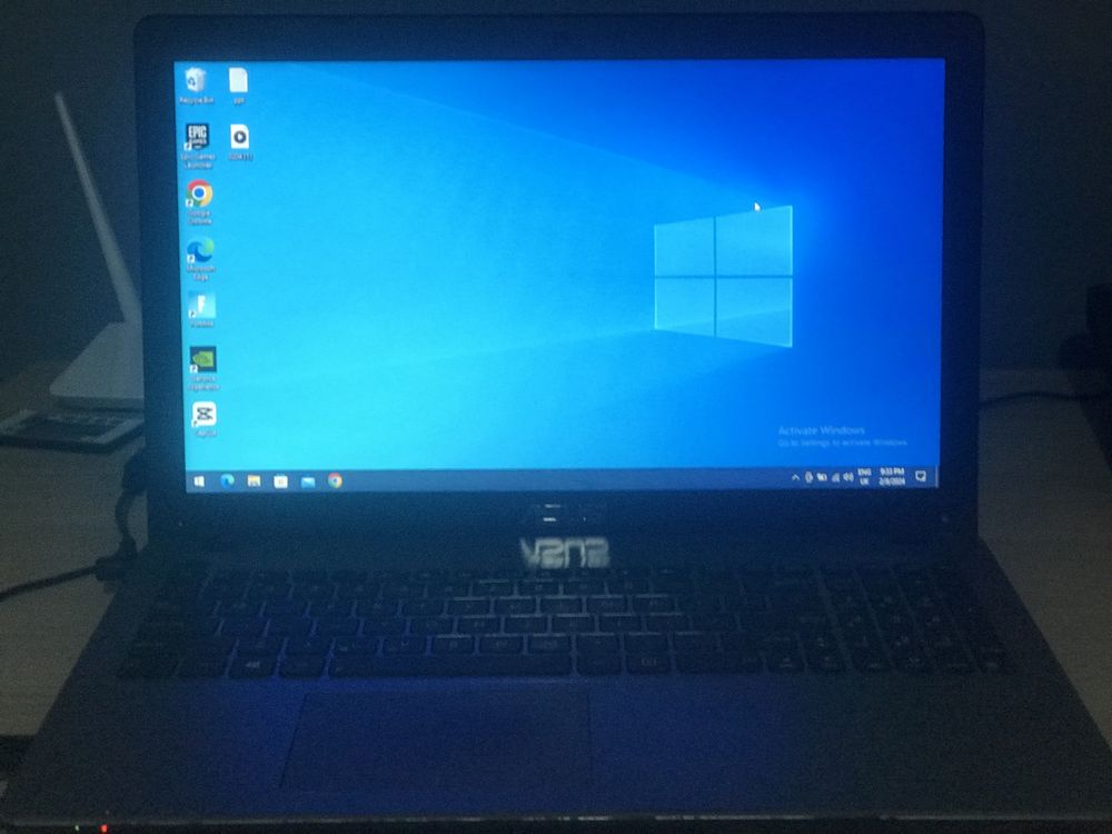 Laptop asus Light gaming (vand sau schimb cu pc, ofer diferenta)