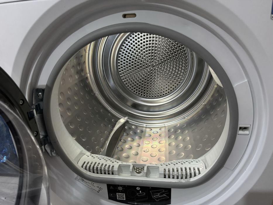 Сушилня AEG термопомпа