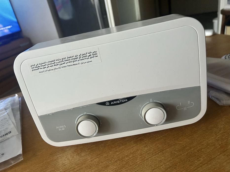Проточен бойлер Ariston aures sf 7 kw