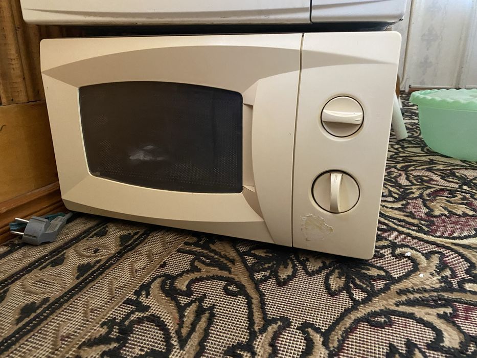 Shiyshasi Микровалновка пасудаси тарелкаси лагани mikrovalnovki oynasi