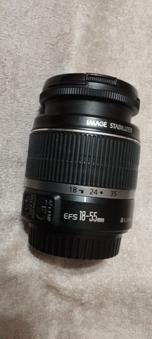 Обектив Canon EFS 18-55