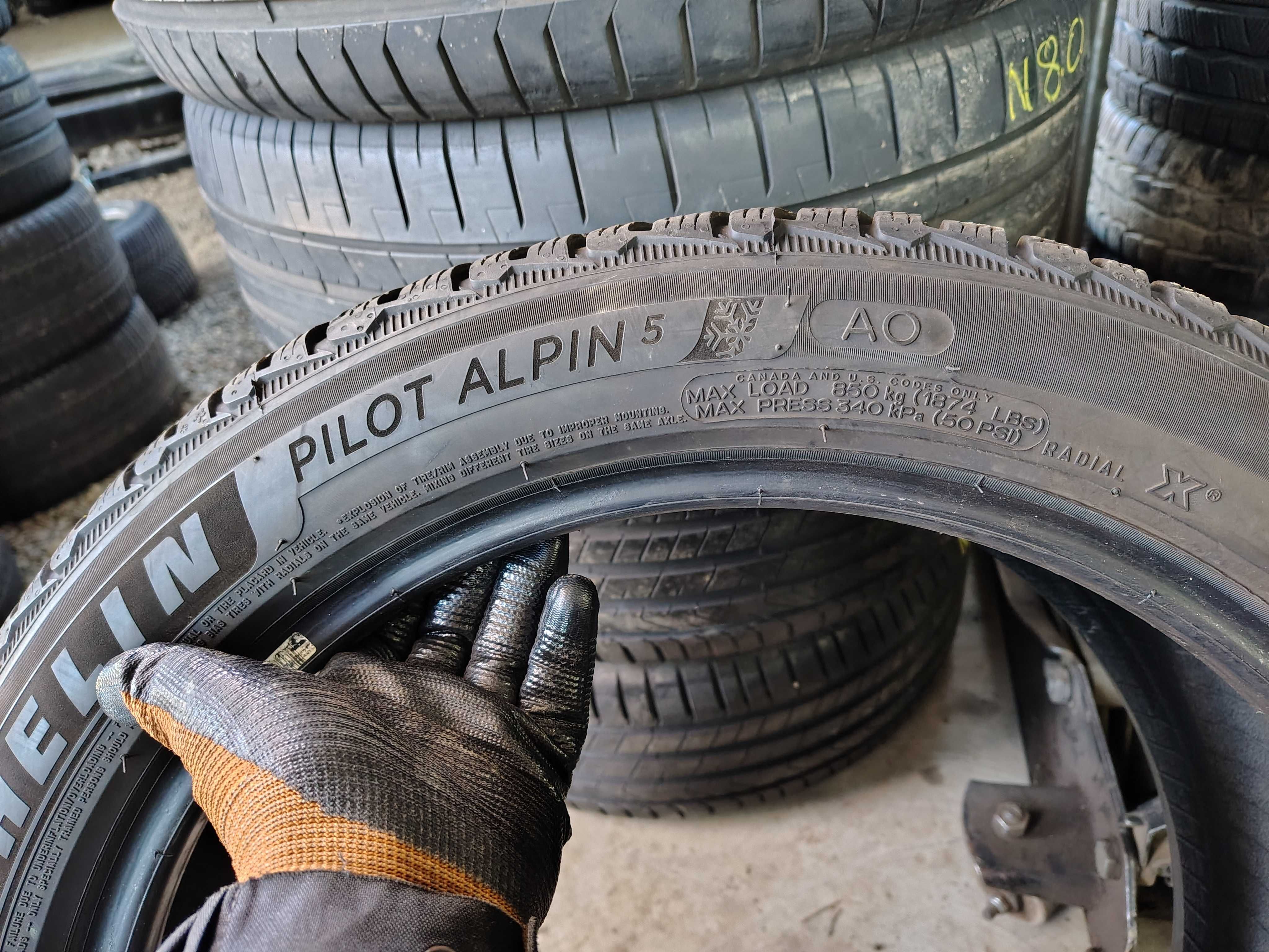 4бр.зимни гуми MICHELIN 245/45/19 102V DOT 2022