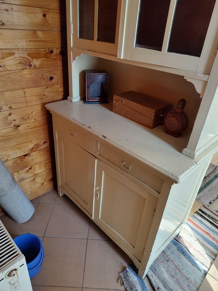 Dulap lemn bucătari vechi