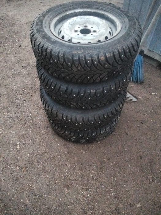 Қысқы дөңгелектер сатылады