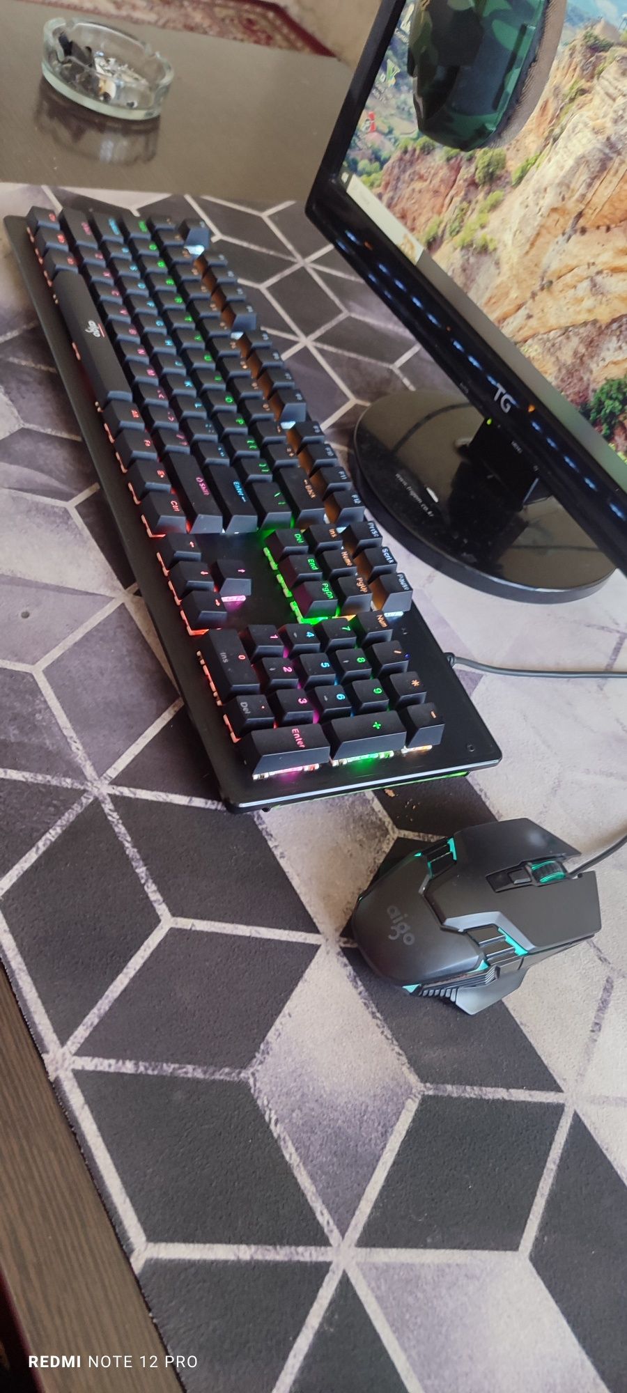 Клавиатура Механическая с RGB подсветкой