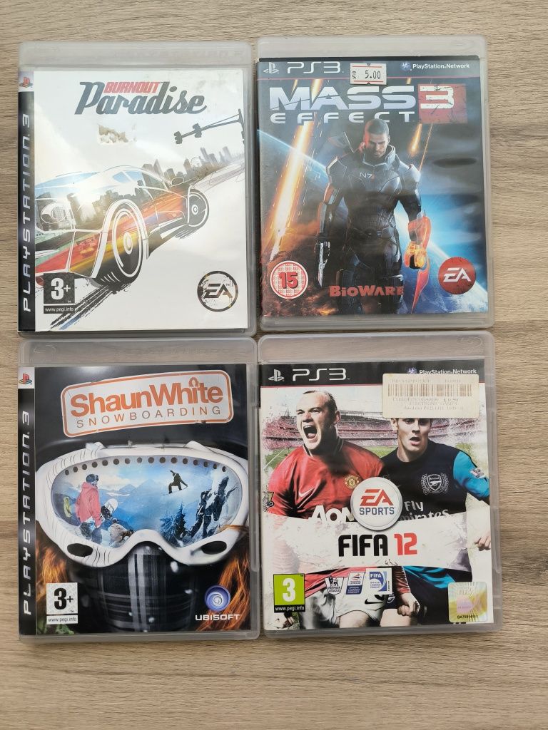 Playstation 3 с два джойстика