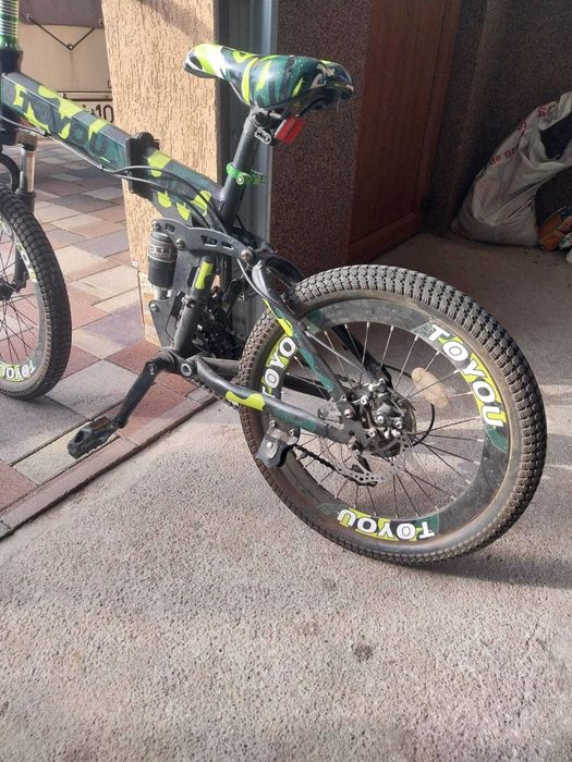 Vand bicicleta de copii