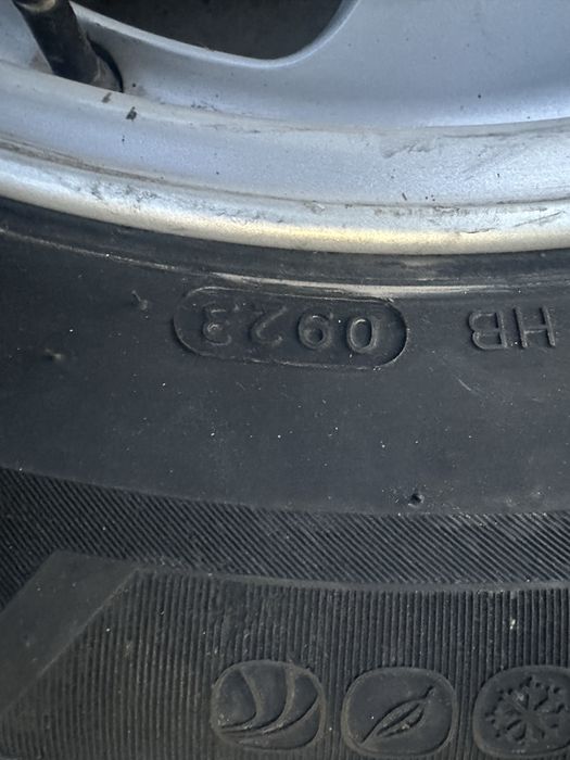 Гуми HANKOOK KINERGY 4s2x 235/65/17 Всесезонни