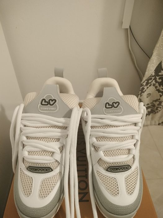 LV skate alb și gri