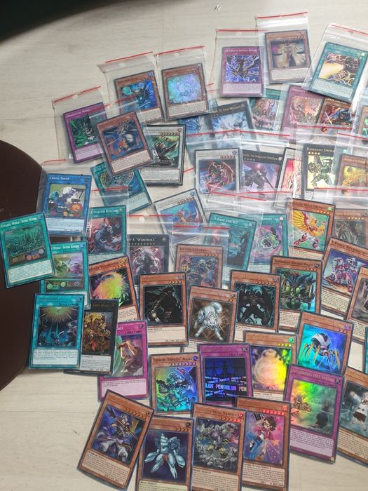 450+ Carti yugioh originale , stare foarte buna