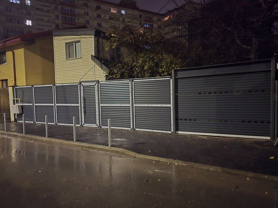 Usi garaj rulou Tip din aluminiu