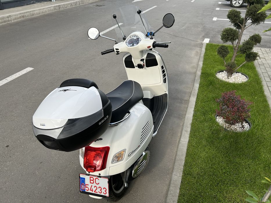 Piaggio Vesta GTS 300 ie