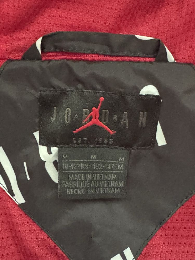 Оригинално детско яке Jordan