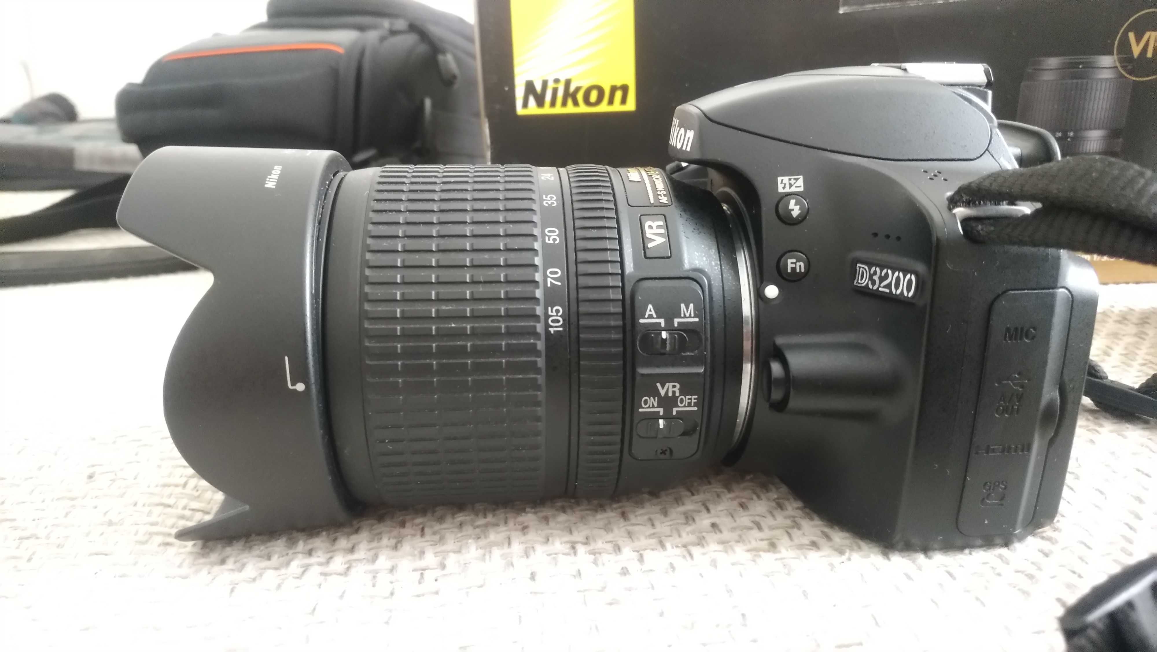 Зеркальная камера Nikon D3200
