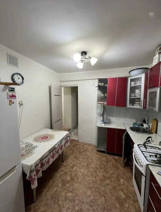 2комн. 8мкр - Жубанова., хороший ремонт