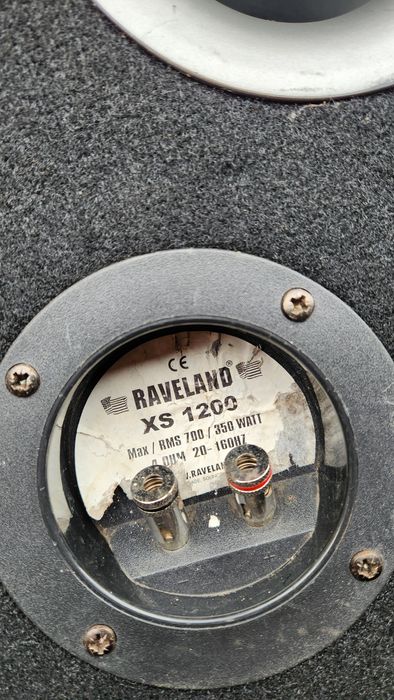 Hertz колони 6х9