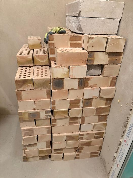 Продается кирпич