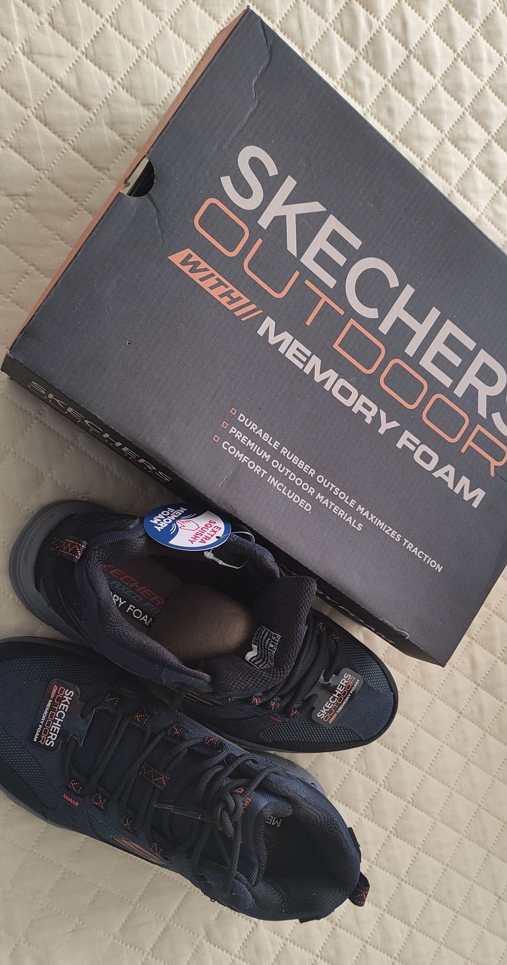Skechers outdoor, ghete piele, noi, măr.42, comode, ușoare, cãlduroase