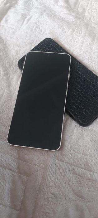 Samsung Galaxy s23 plus 512g состояние отличное доки.коробка всё есть