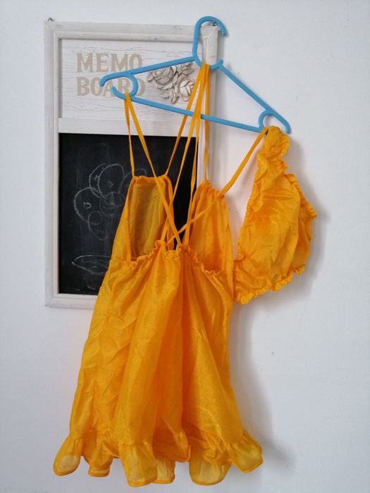 Set lenjerie de noapte sexy rochita galbena S-M 36/38