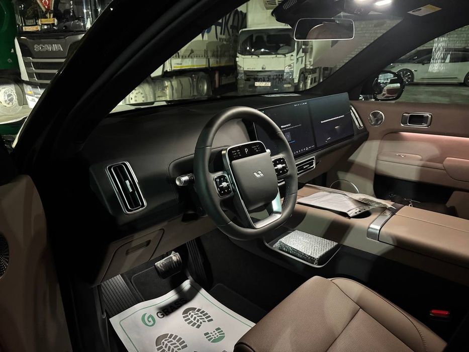 Lixiang L7 Ultra restyling