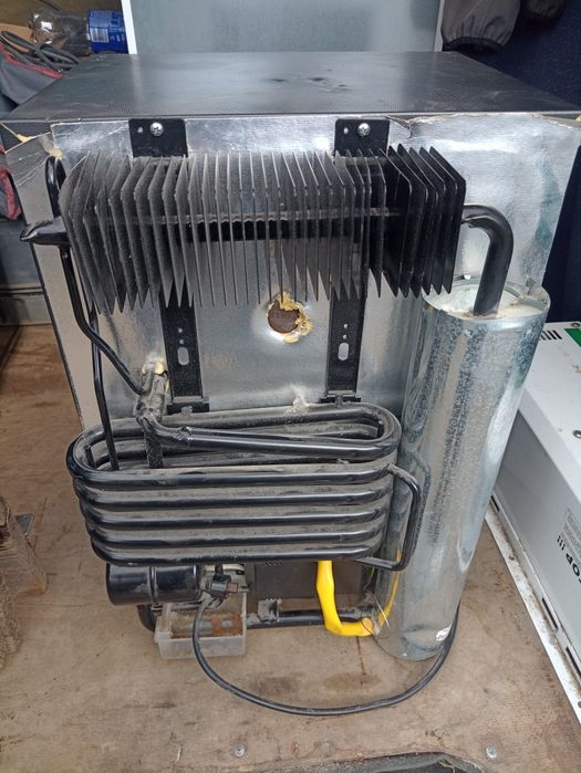 Mini frigider Dometic