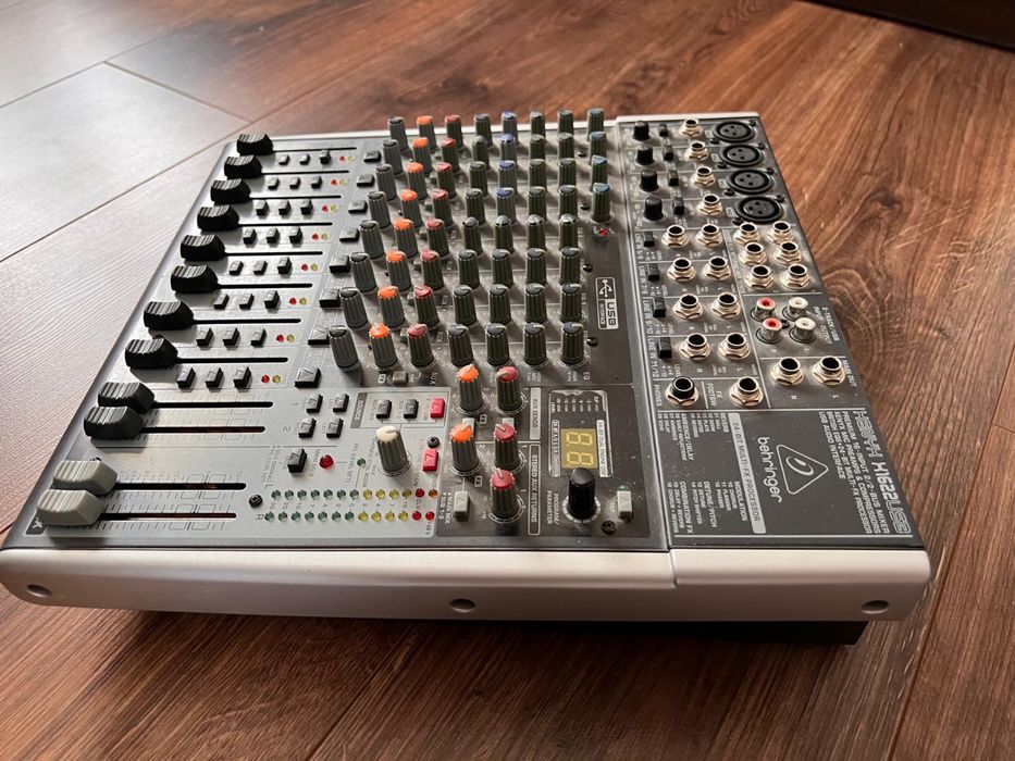 Mixer Behringer x1622