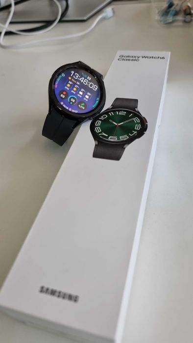 Samsung 6 Classic 47 мм като нов -- оставаща гаранция