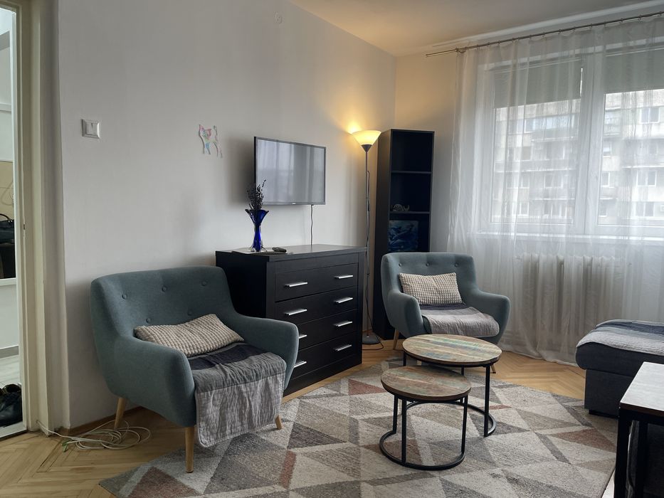 Inchiriez apartament 2 camere, cart Gheorgheni, Bizusa