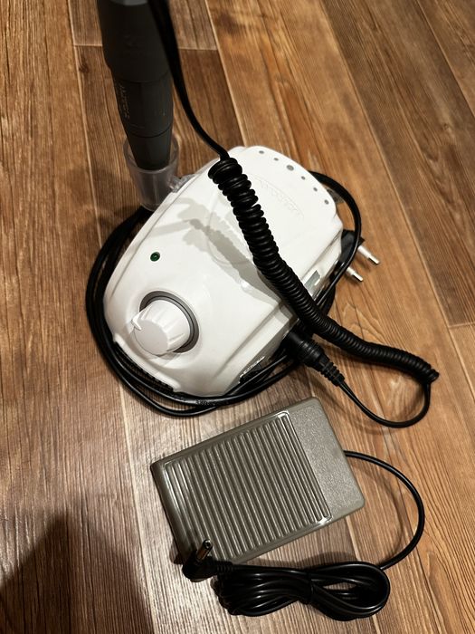 Фрезер для маникюра Marathon 3 Champion