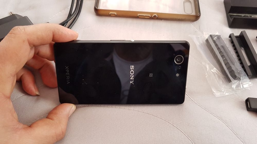 Sony xperia Z3 compact