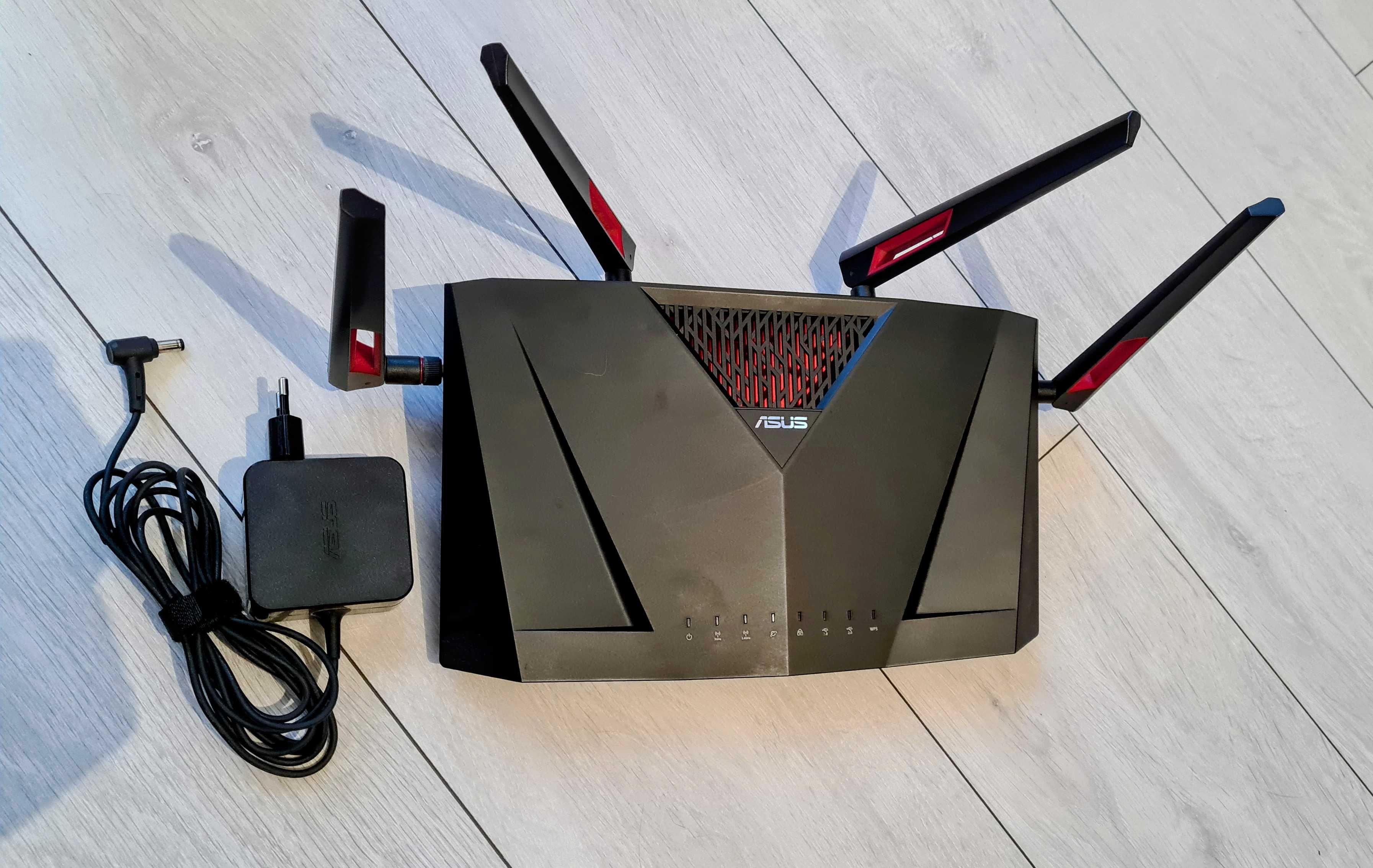 Router wireless ASUS RT-AC88U