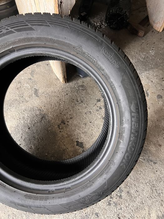 4 anvelope iarna 215/55/16 , Hankook !