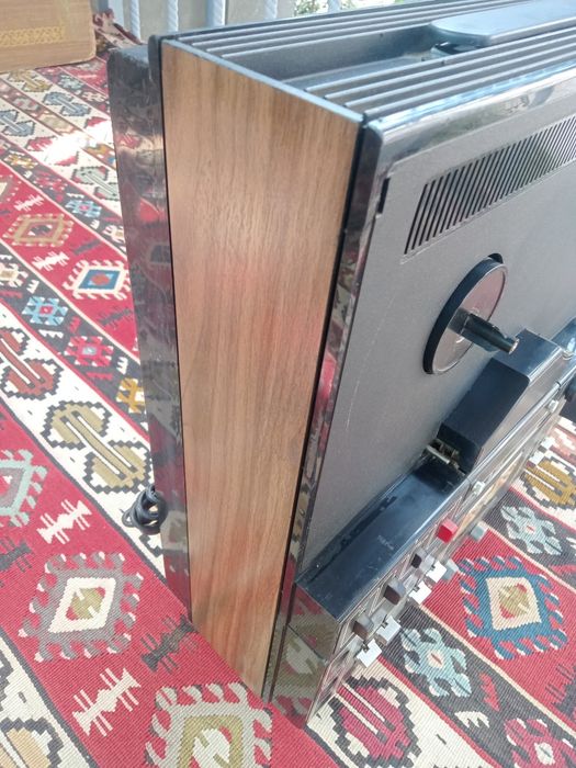 Tesla b115 катушечный магнитофон