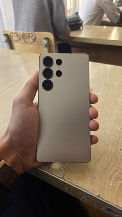 Самсунг с 25 ультра