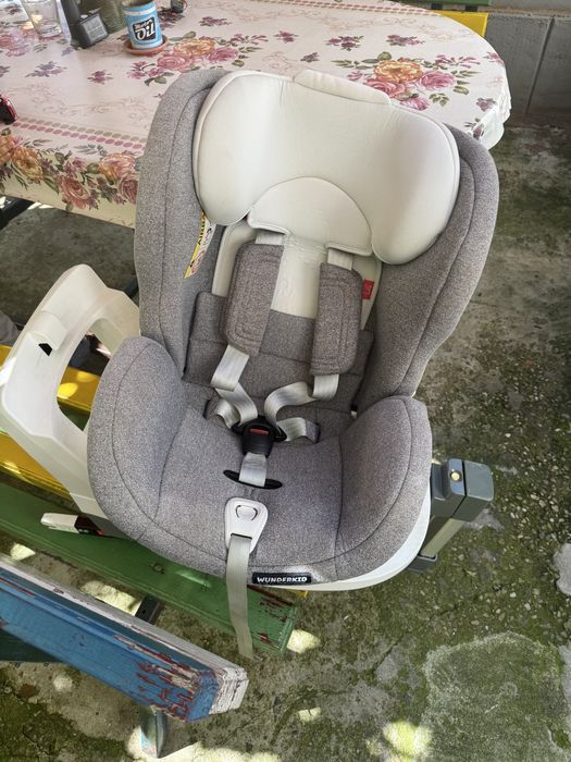 Scaun 360 si Isofix+ talpa de sustinere scaun in podea