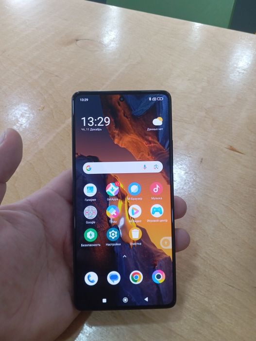 Продам телефон Poco F5. 5G 12/256 состояние отличное