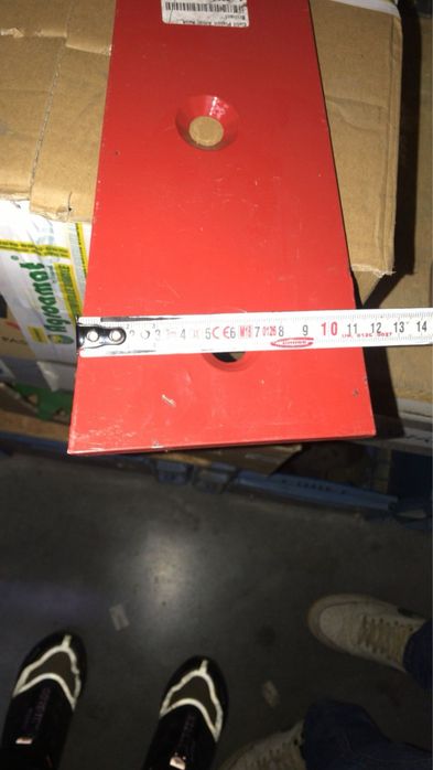 Cutit piston balotiera