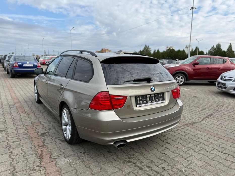 BMW e91 320 d facelift euro 5