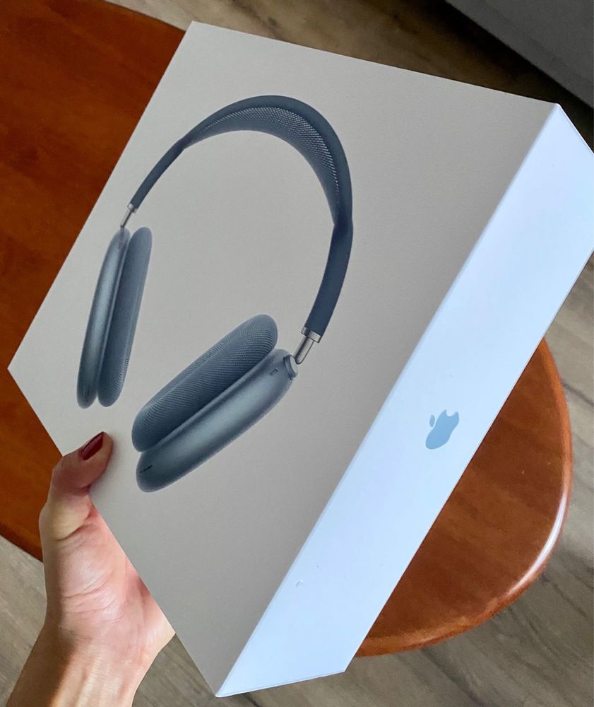 Airpods max new original