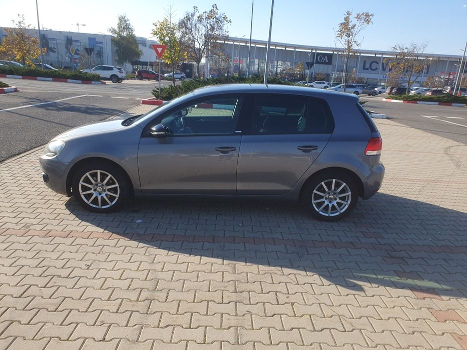 Vând  Golf  6 benzină