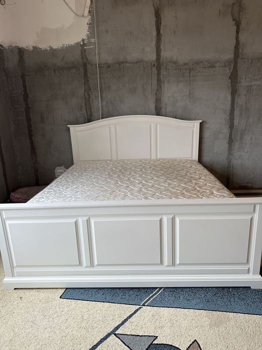 Срочно продается кровать Икеа!