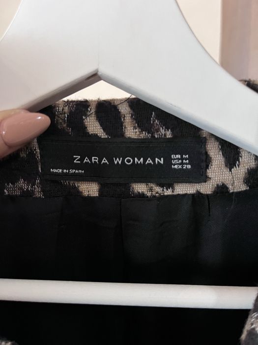 Дълго Палто Zara