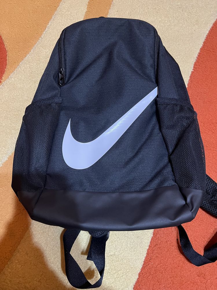 vand ghiozdan nike unisex